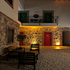 Carnaby Küçükköy 
